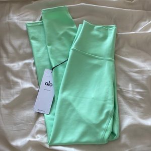 Alo 7/8 High Waist Airlift Leggings - Ultramint